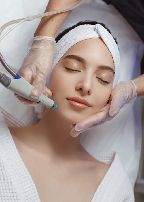 Anti-Acne & Acne Scar Removal with Hydra Facial Treatment